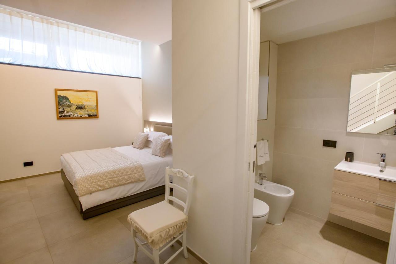 Vistamare Luxury Retreat Apartment Sestri Levante Bagian luar foto