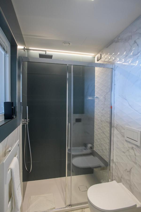 Vistamare Luxury Retreat Apartment Sestri Levante Bagian luar foto